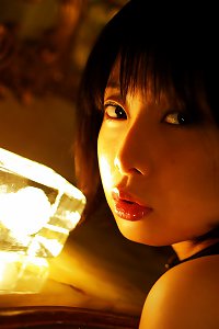asian Eccentric chick 09